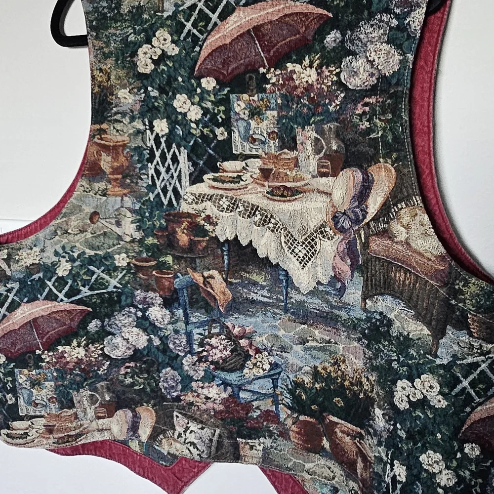 Vintage Portrait Tapestry Vest 3X - Picture 3 of 11